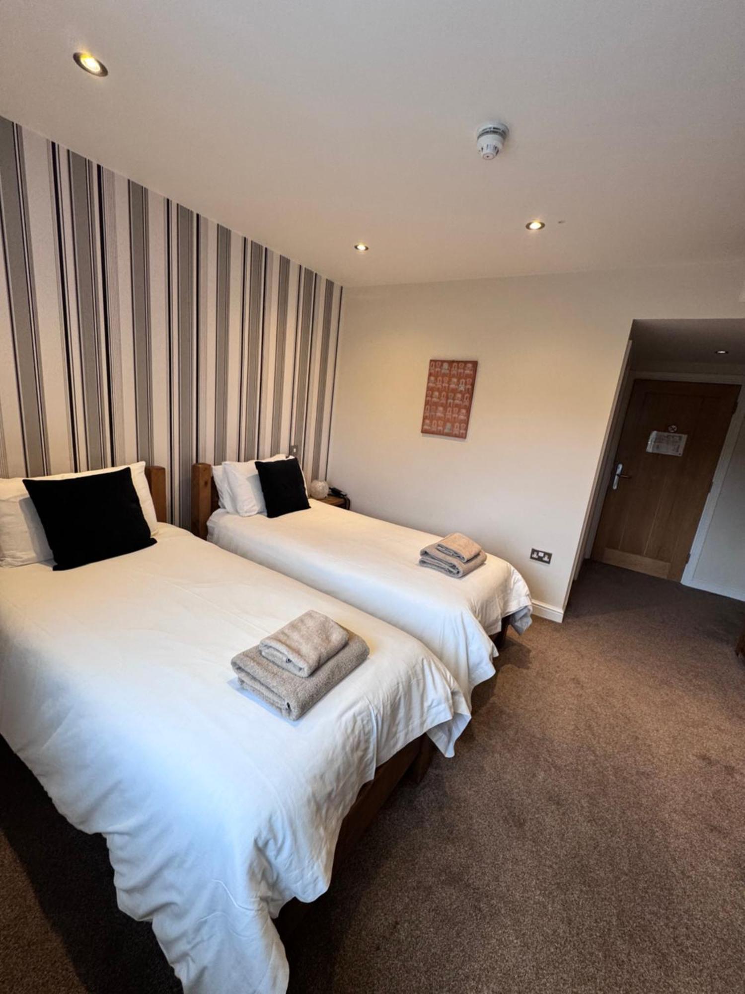 The White Hart Inn Alfreton Exteriör bild