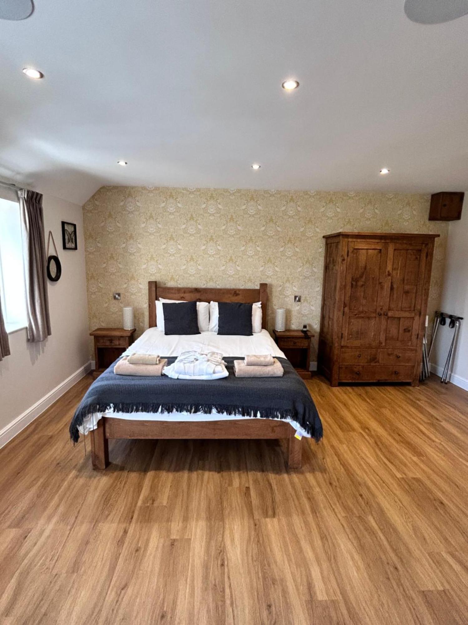The White Hart Inn Alfreton Exteriör bild